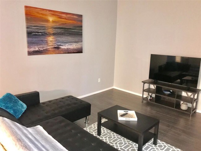 Foto del edificio - 14555 Wunderlich Dr