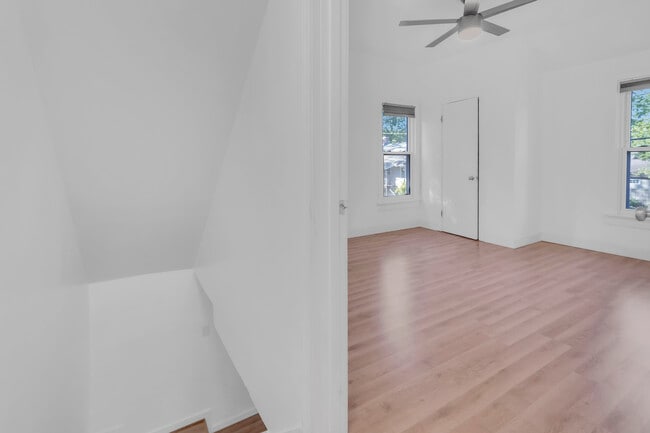 Photo - Ashland Ave House