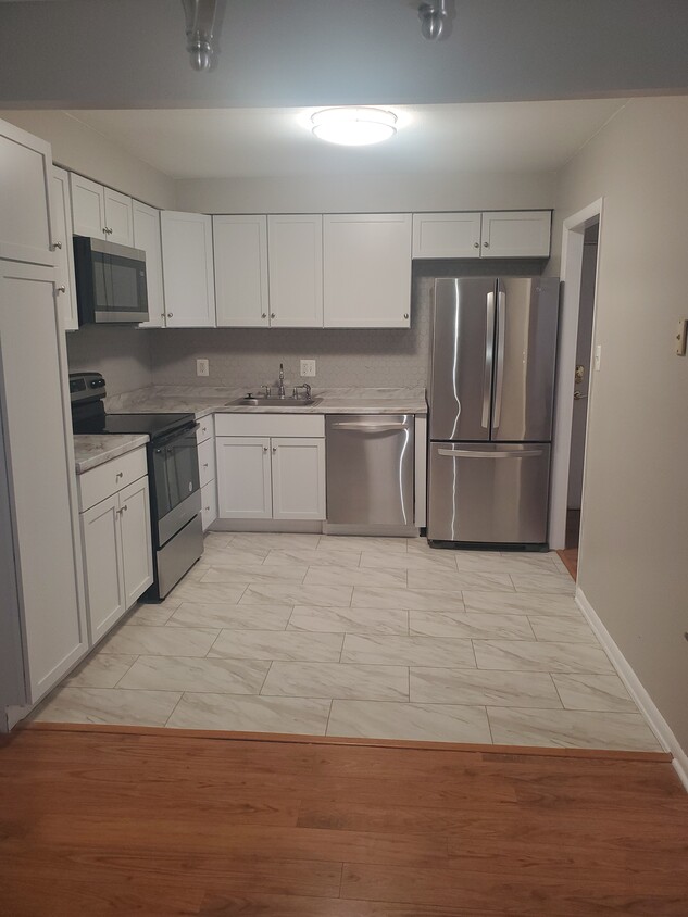 Foto principal - 64 Welsh Tract Rd