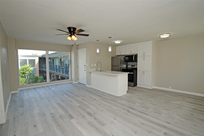 Foto del edificio - 2515 Yoakum Blvd