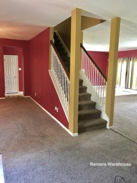 Building Photo - 2714 Willow Springs Ln