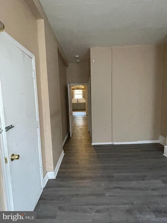 Foto del edificio - 1821 S 18th St