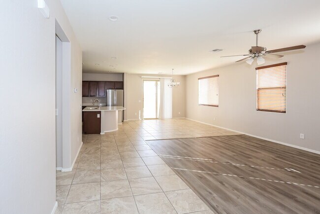 Foto del edificio - 6405 S 47th Dr