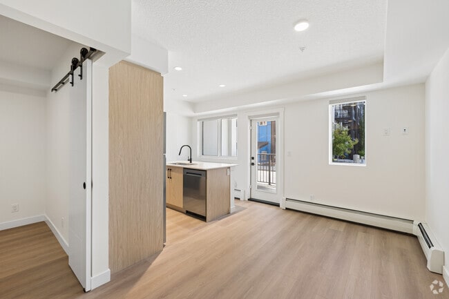 1BD, 1BA w/ Den - 544SF - Living Room - ONE51
