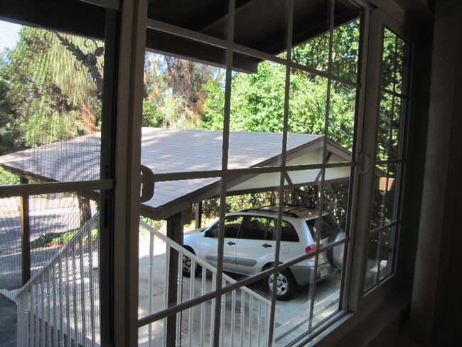 Foto del edificio - 2845 Markridge Rd
