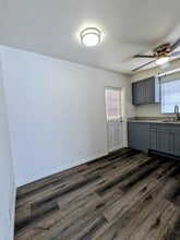 301 Danube Ave #1 - Davis Islands Apartments