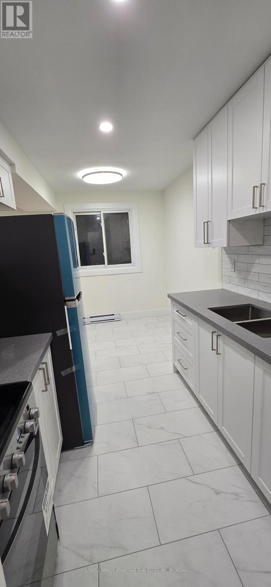 Building Photo - 136 Wilton Ave