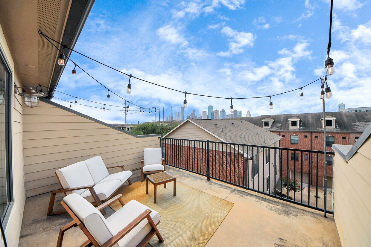 Foto principal - 2110 Shearn St