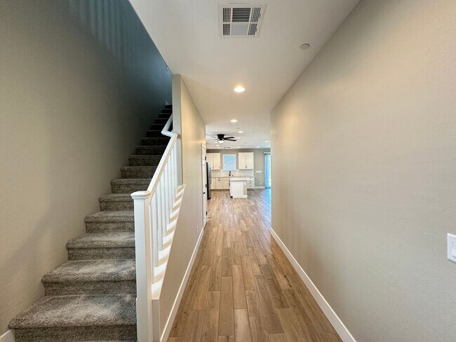 Foto del edificio - Summerlin & Falcon