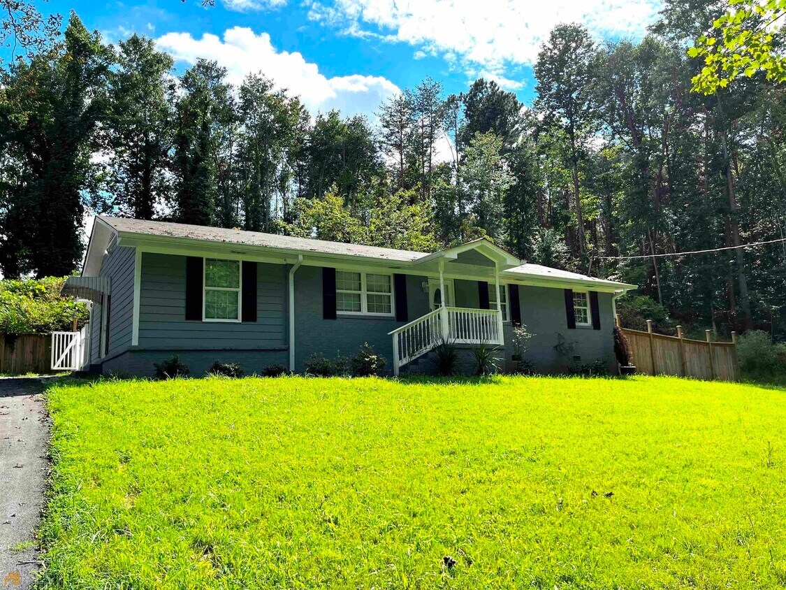 5 5th St, Gainesville, GA 30504 House Rental in Gainesville, GA