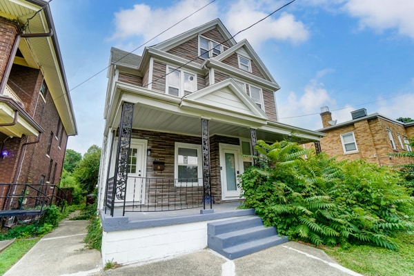 Foto del edificio - 1768 Williams Ave