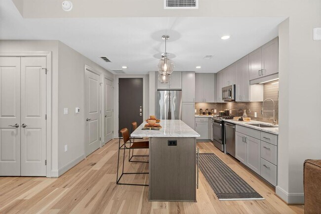 Foto del edificio - 2511 Willowick Rd
