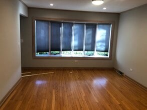 Building Photo - 2004 Milton Ave