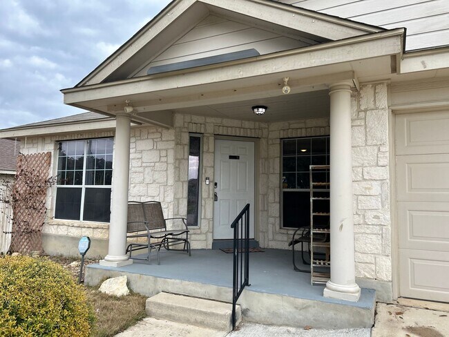 Foto del edificio - *COMING SOON* Spacious Single-Story Home with Bonus Room & Community Amenities!