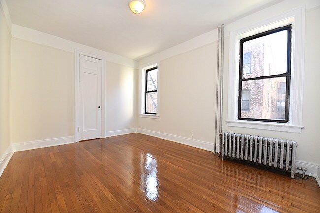 Building Photo - 3056 30th St