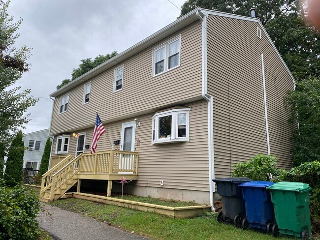 Foto del edificio - 513 Tidewater Dr