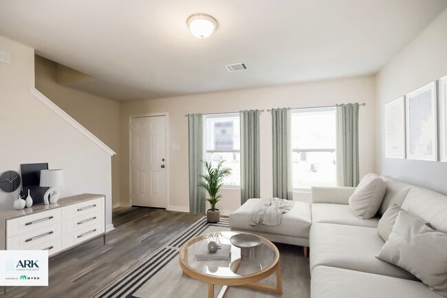 Foto del edificio - 15598 Briar Forest Dr