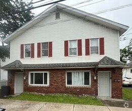 Building Photo - 450 N Main St