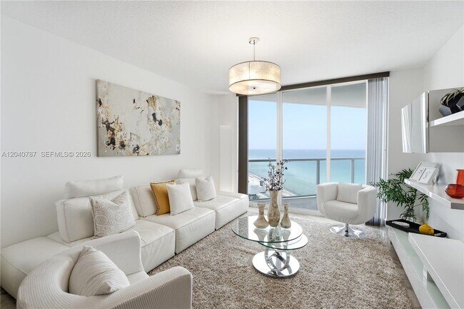Foto del edificio - 16699 Collins Ave
