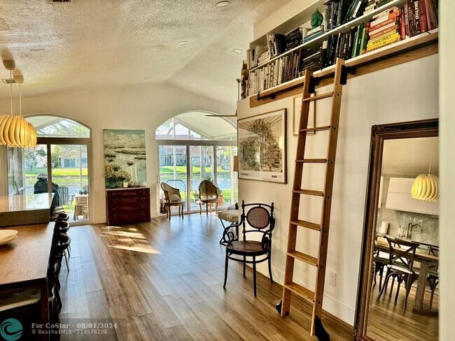 Foto del edificio - 899 Garnet Cir