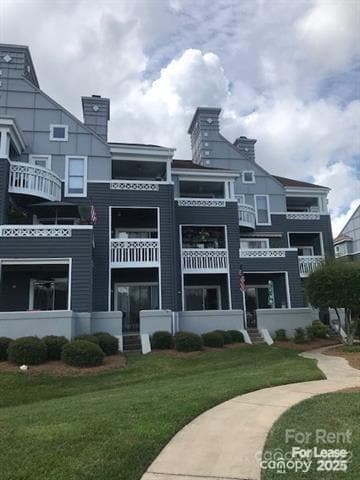 Foto principal - 18731 Vineyard Point Ln