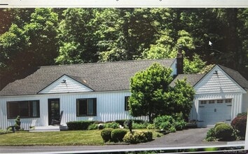 Building Photo - 183 Main St