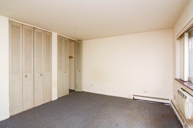 Foto del edificio - 663 W Grace St