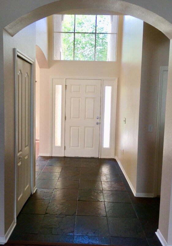 Foto del edificio - 8055 Spirit Ct