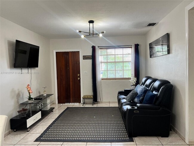 Building Photo - 120 SW 68th Ave