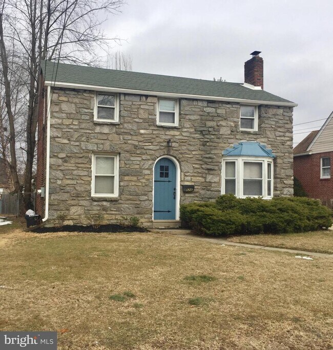 Foto del edificio - 528 Rutledge Ave