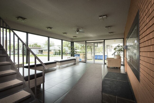 Lobby Area - 1030 Brazier Street
