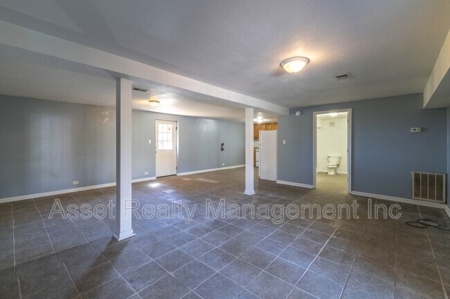 Foto del edificio - 241 Harless Rd