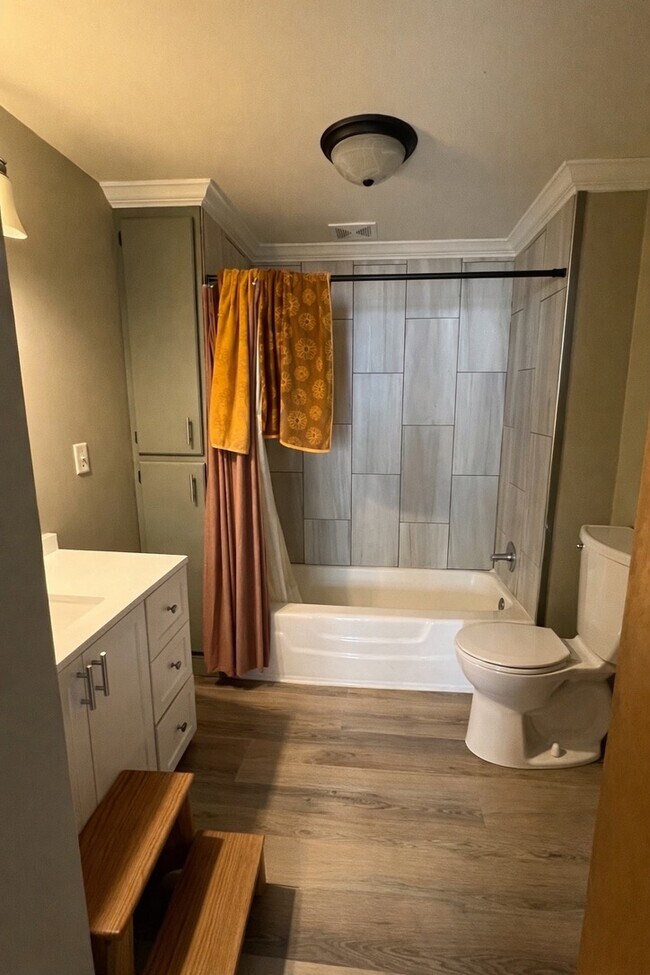 Foto del edificio - 1410 10th St S