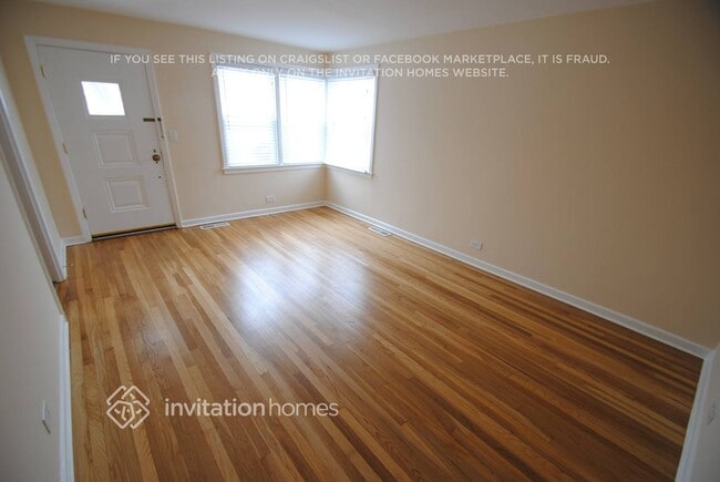 Building Photo - 1624 Mulford St