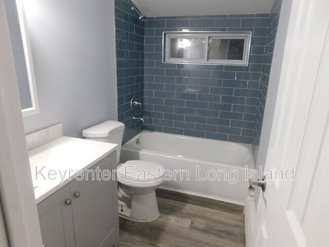 Foto del edificio - 36 Matsunaye Dr