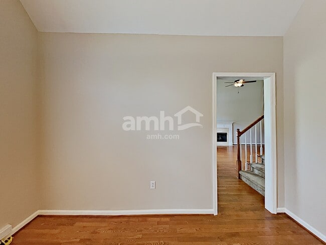 Building Photo - 7209 Sir William Dr