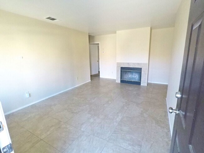 Foto del edificio - 3120 Brookfield Loop