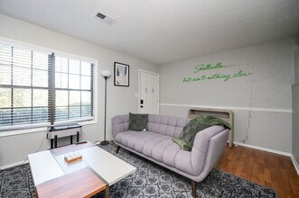Building Photo - 3092 Destin Cir
