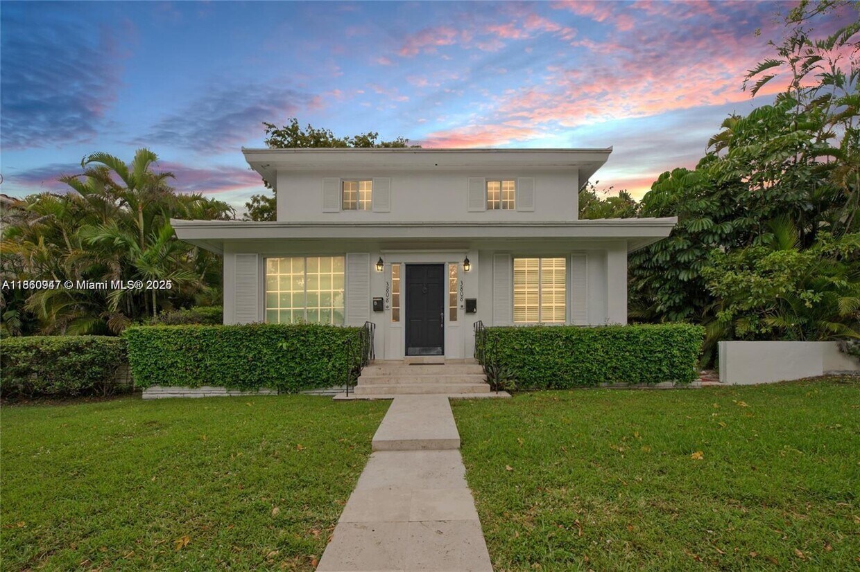 Foto principal - 3808 Ponce de Leon Blvd