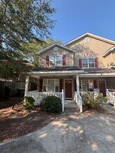 Building Photo - 521 Juniper Dr