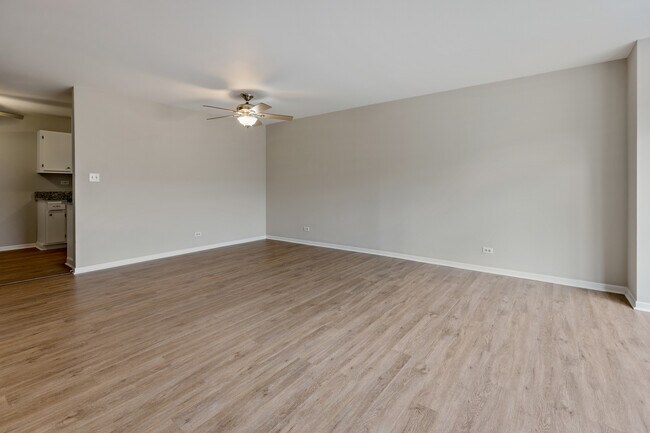Building Photo - 332 Park Ridge Ln