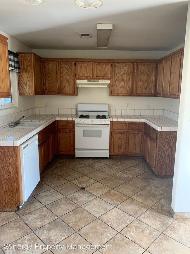 Building Photo - 3 br, 2 bath House - 1318 Evadonna Rd
