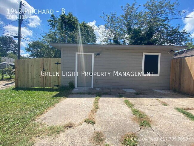 Photo - 1942 Prichard-B Townhome