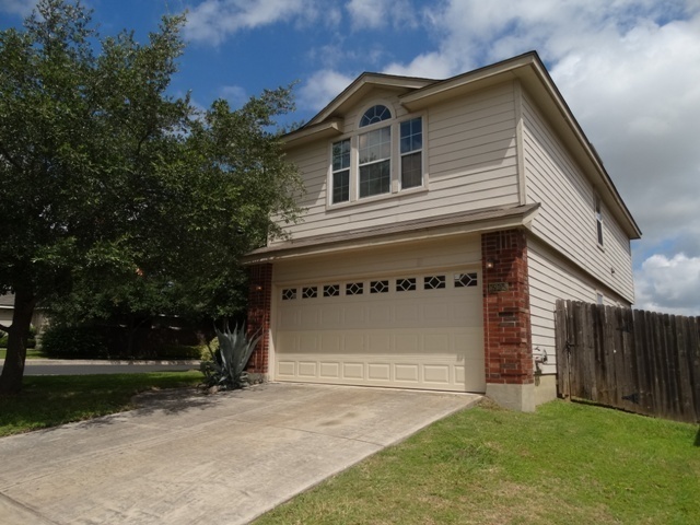 Building Photo - 6903 Grapevien Lake, San Antonio, TX. 78244