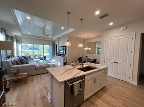 Building Photo - 9007 St Lucia Dr