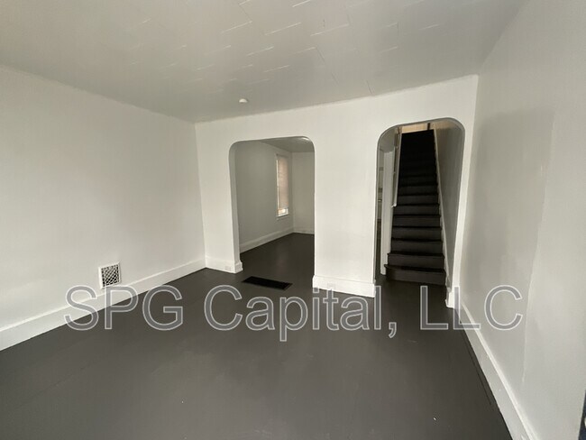 Foto del edificio - 342 Smyser St