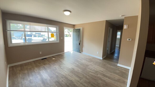Foto del edificio - 5109 Derby Rd