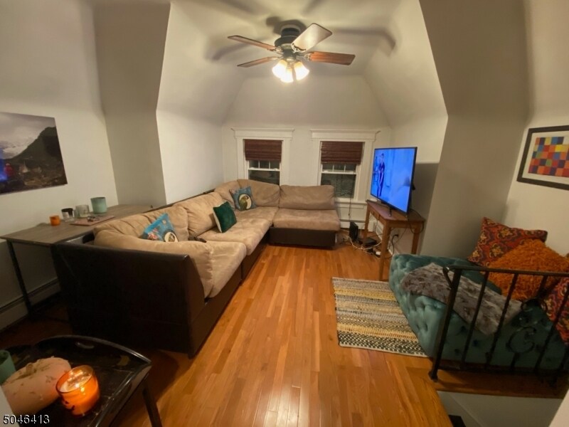 Foto principal - 149 Chestnut St