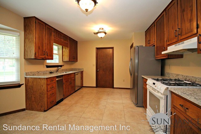 Foto del edificio - 3 br, 3 bath House - 205 Girard Avenue NW