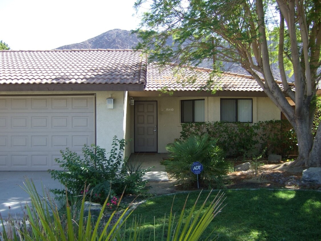 53860 Avenida Navarro, La Quinta, CA 92253 House for Rent in La